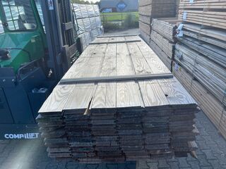 Ca. 120x Douglas Wisselsponning/Halfhoutsrabat, 18x190mm, lengte 400cm